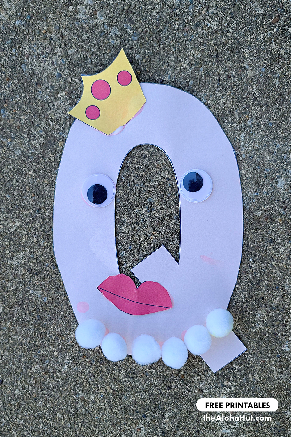 Alphabet Letter Crafts - Letters Q- free printables 2 by the Aloha Hut