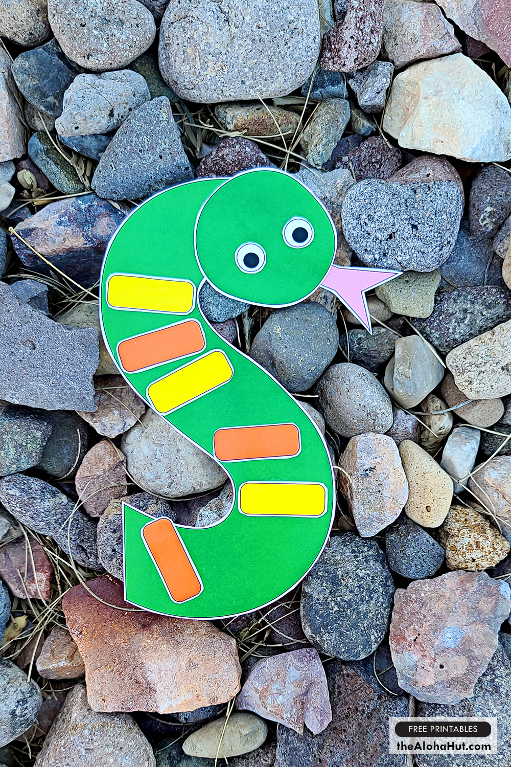 Alphabet Letter Crafts - Letter S - free printables 2 by the Aloha Hut