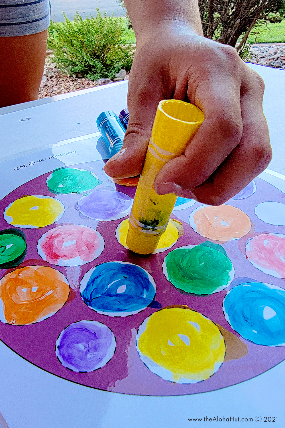 shape sorting activity for toddlers