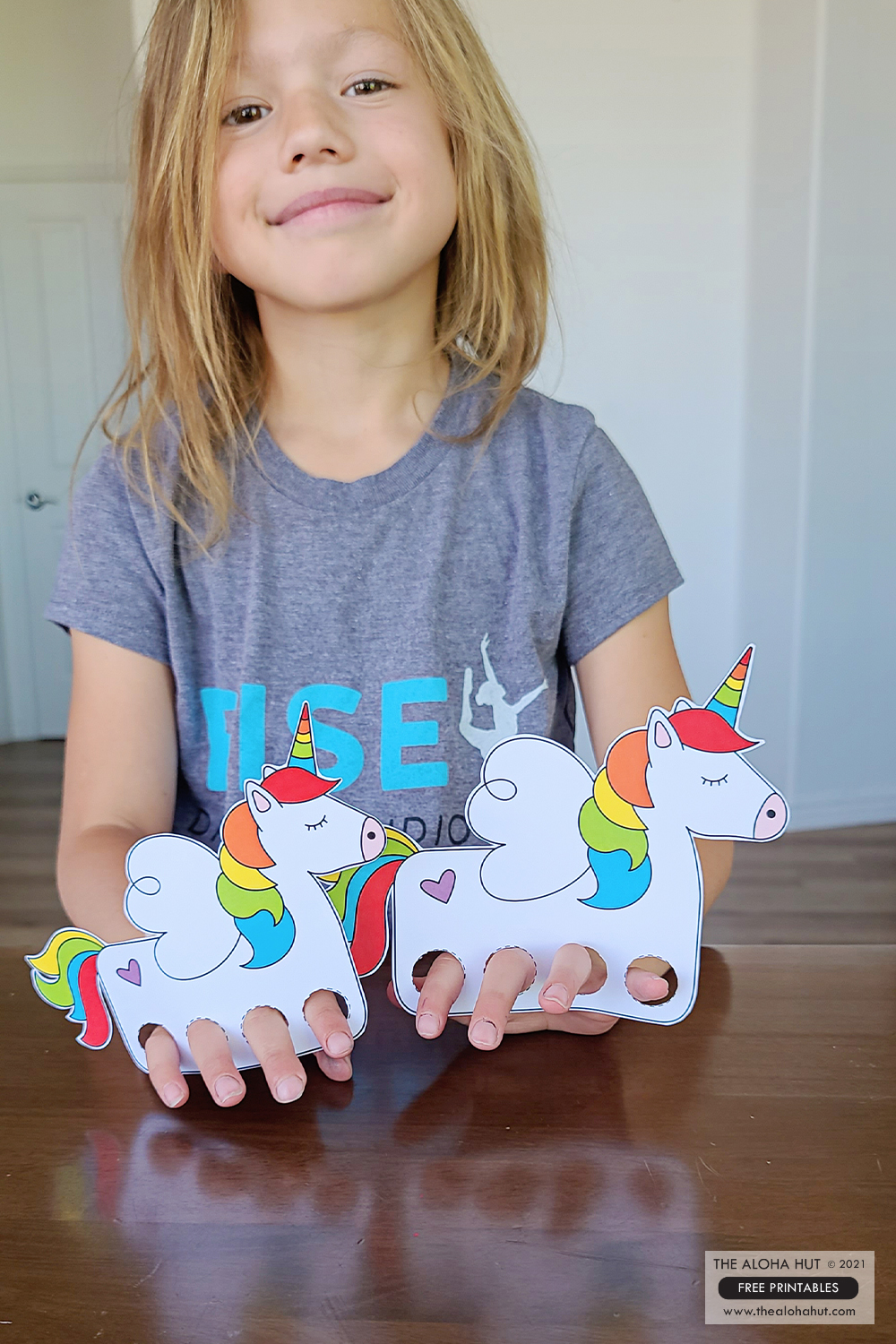 unicorn + horse finger puppets