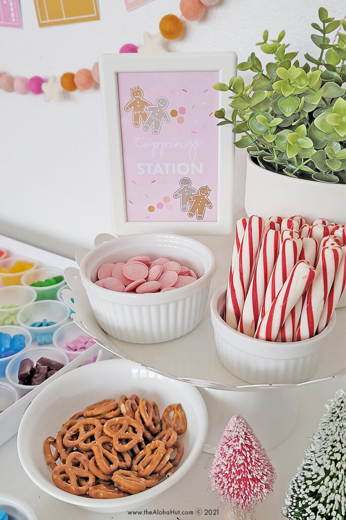 Gingerbread Christmas Party Printables