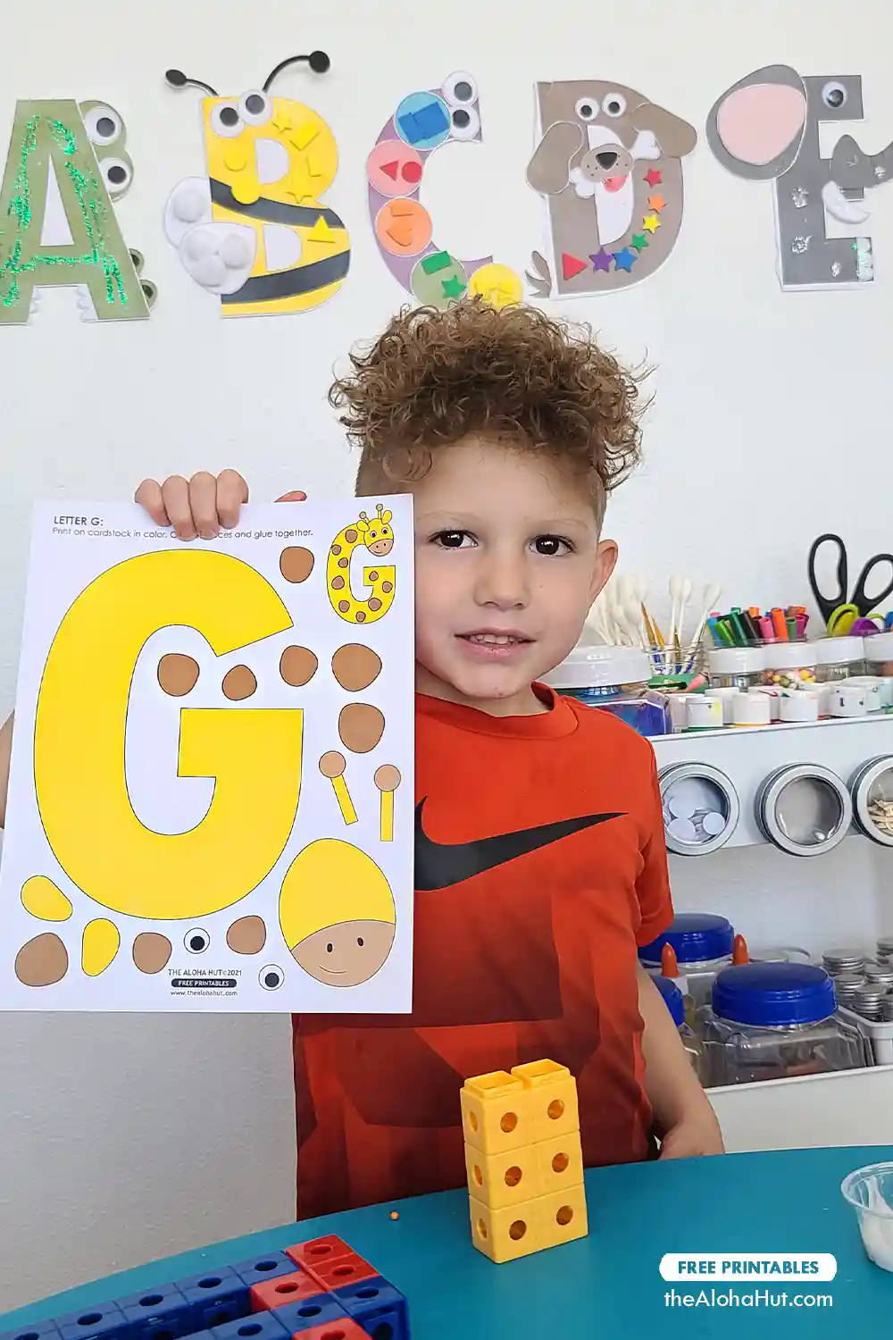 Alphabet Letter Crafts - Letter G - free printable