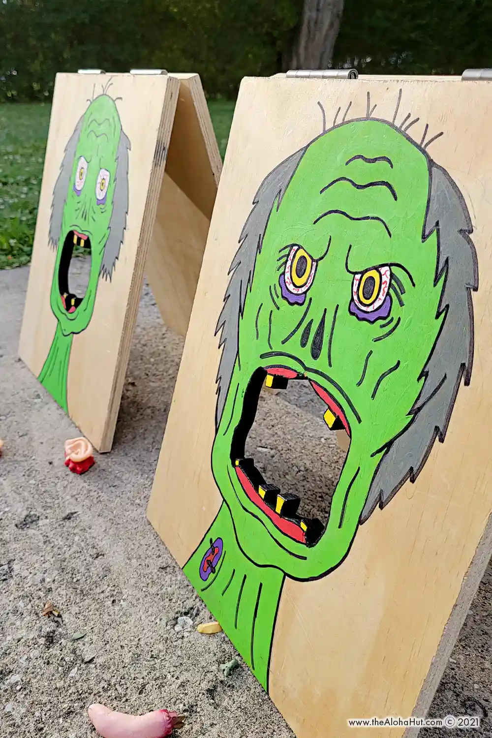 Hungry Zombies Halloween Party Game - free printable - Plants vs Zombies