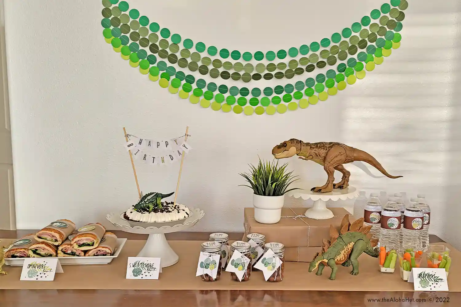 Jurassic World Camp Cretaceous Party Ideas - Dinosaur Party Ideas - free printable party decor & games - party table