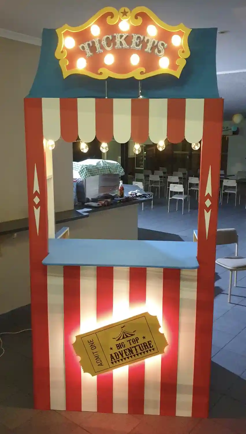 Carnival Party Ideas - Carnival Ticket Booth - source uknown
