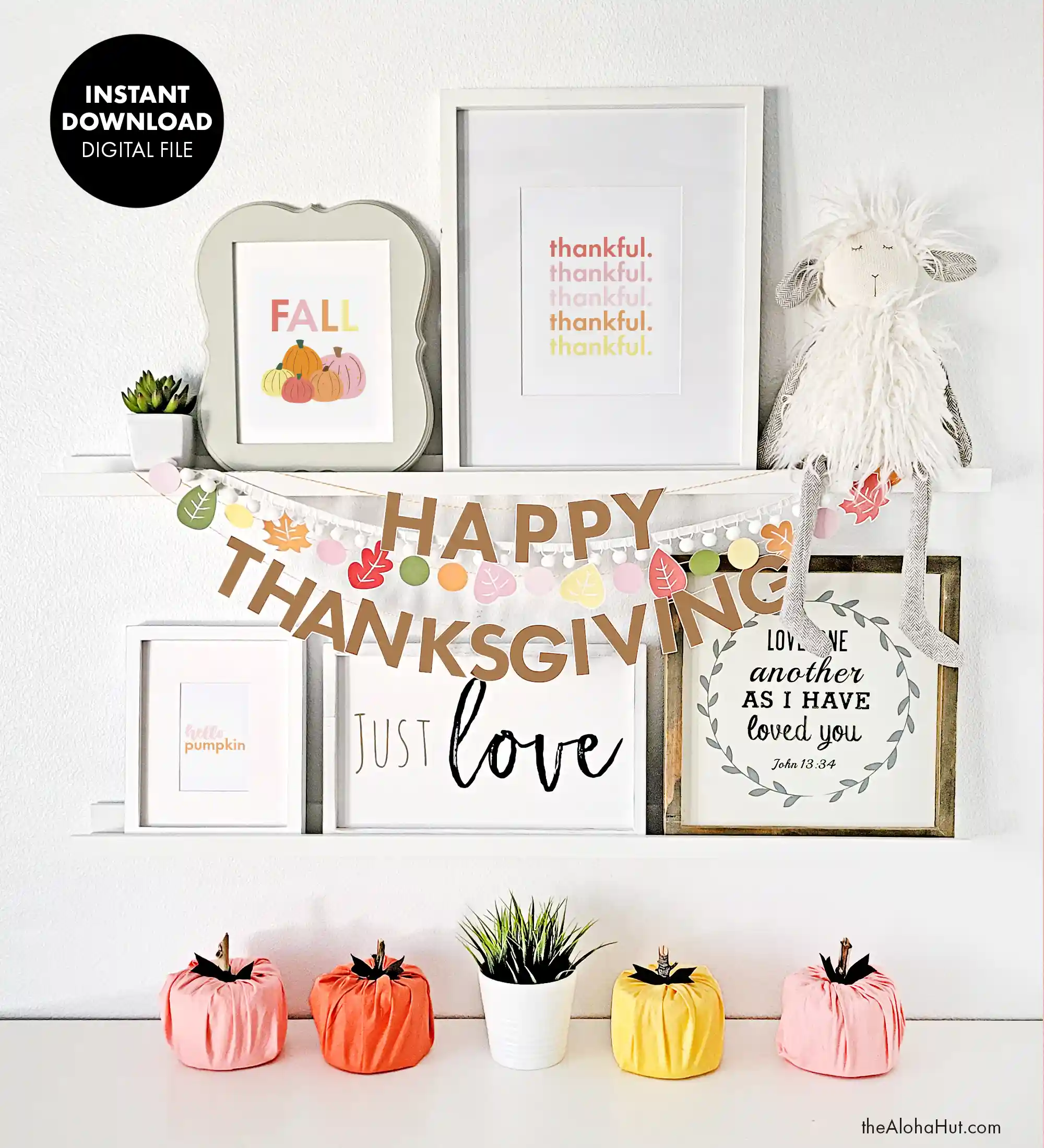Easy DIY Thanksgiving decor. Simply download our printable Fall art prints and Thanksgiving paper garlands. Decorate this Thanksgiving on a budget with our printables.